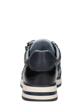 Sneakers Laag