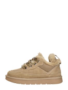 Sneakers Laag