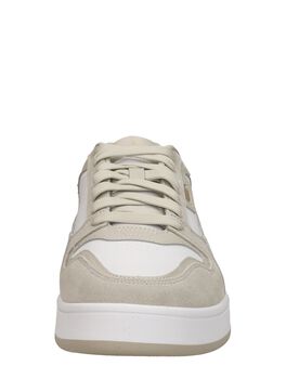 Court Classic Street