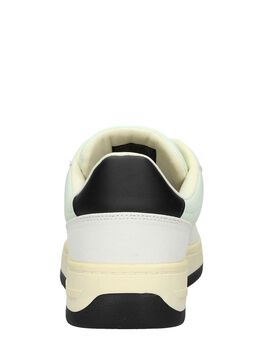 Sneakers Laag