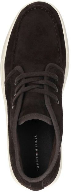 TH Court Suede Chukka - large