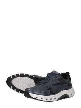 Sneakers Laag