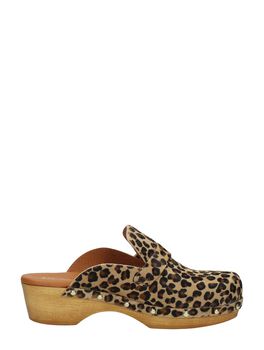 Clogs