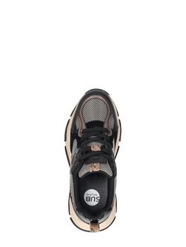 Sneakers Laag