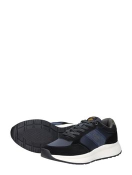 Tenebra Sneaker