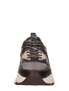 Sneakers Laag