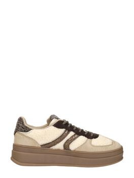 Sneakers Laag