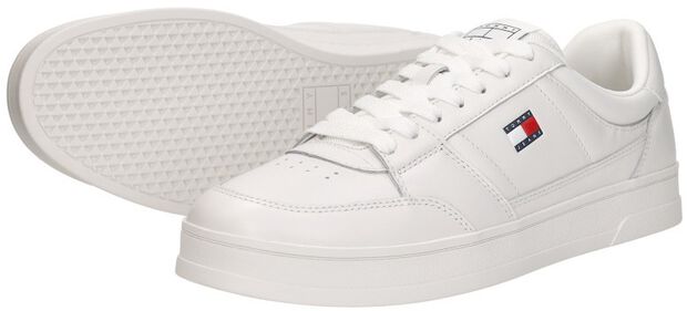 TJM The Greenwich New Ess - large