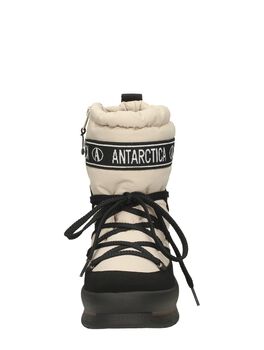 Snowboots