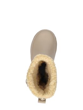 Rainboots Fur