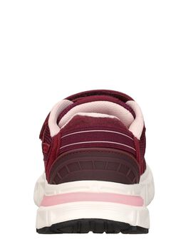 Sneakers Laag