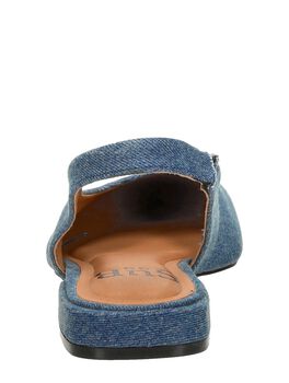 Slingbacks