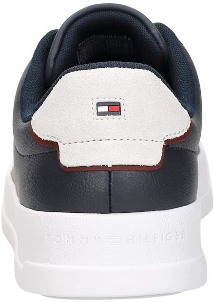 TH Court LTH Detail Ess - large