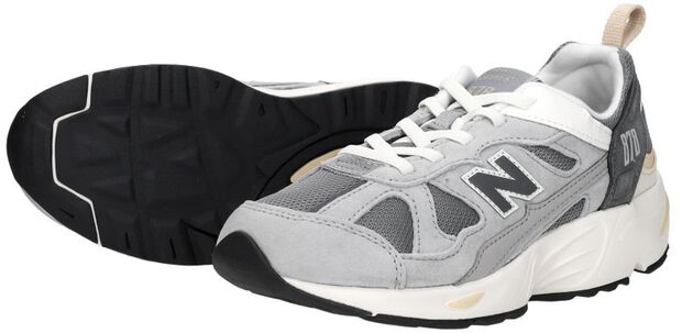 878 - large