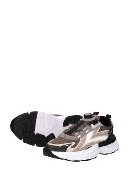 Sneakers Laag