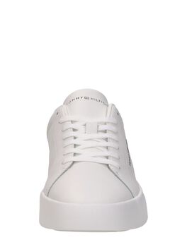 TH Court LTH Detail Ess