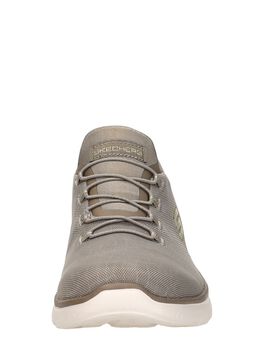 Slip-Ins: Summits - Classy Night