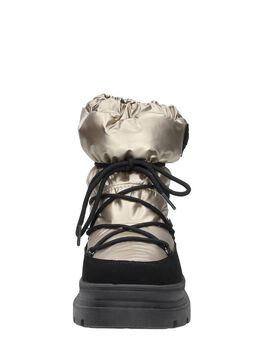 Snowboots