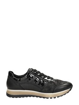 Sneakers Laag
