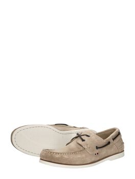 TH Boat Shoe Core Suede