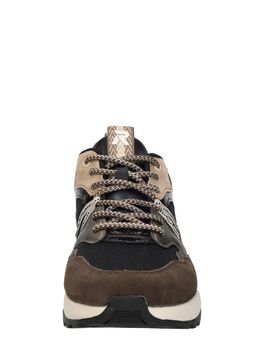 Sneakers Laag