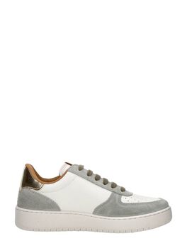 Sneakers Laag