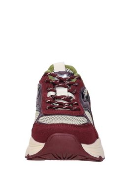 Sneakers Laag