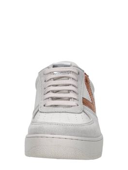 Sneakers Laag