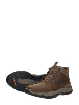 Relaxed Fit: Respected - Boswell