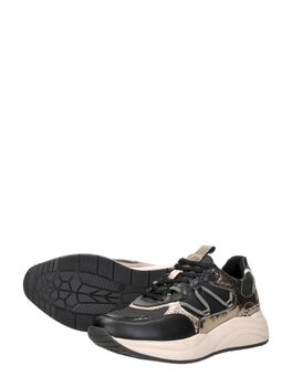Sneakers Laag
