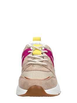 Sneakers Laag