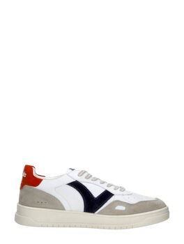 Sneakers Laag