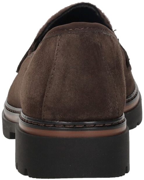 Chloe 03 - large