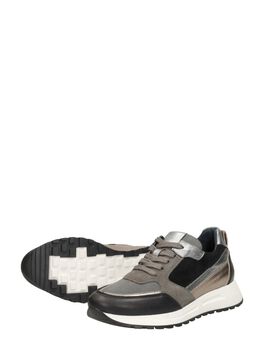Sneakers Laag