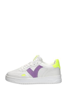 Sneakers Laag