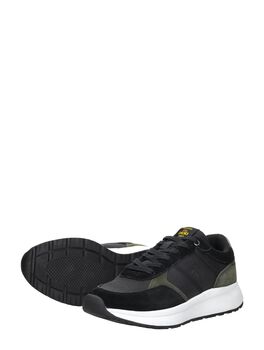 Tenebra Sneaker
