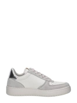 Sneakers Laag