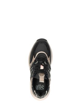 Sneakers Laag