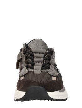 Sneakers Laag