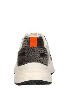 Sneakers Laag
