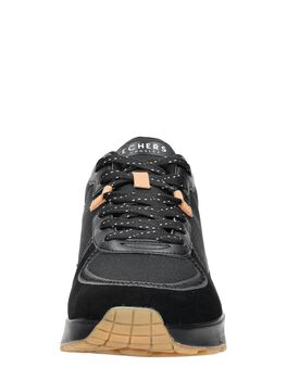 Uno - Layover