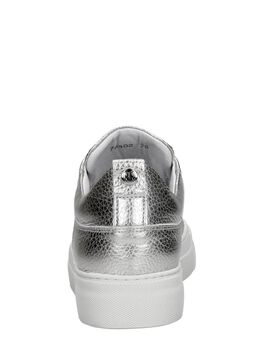 Women Low Cut Sneaker