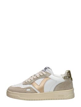 Sneakers Laag