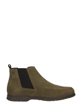 Chelsea boots