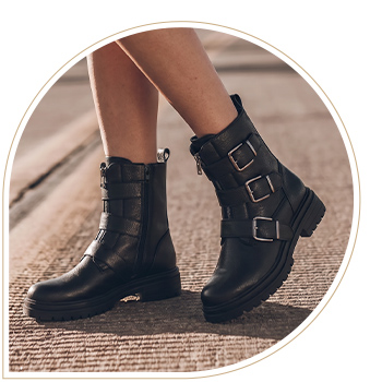 Biker boots