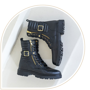 Biker boots